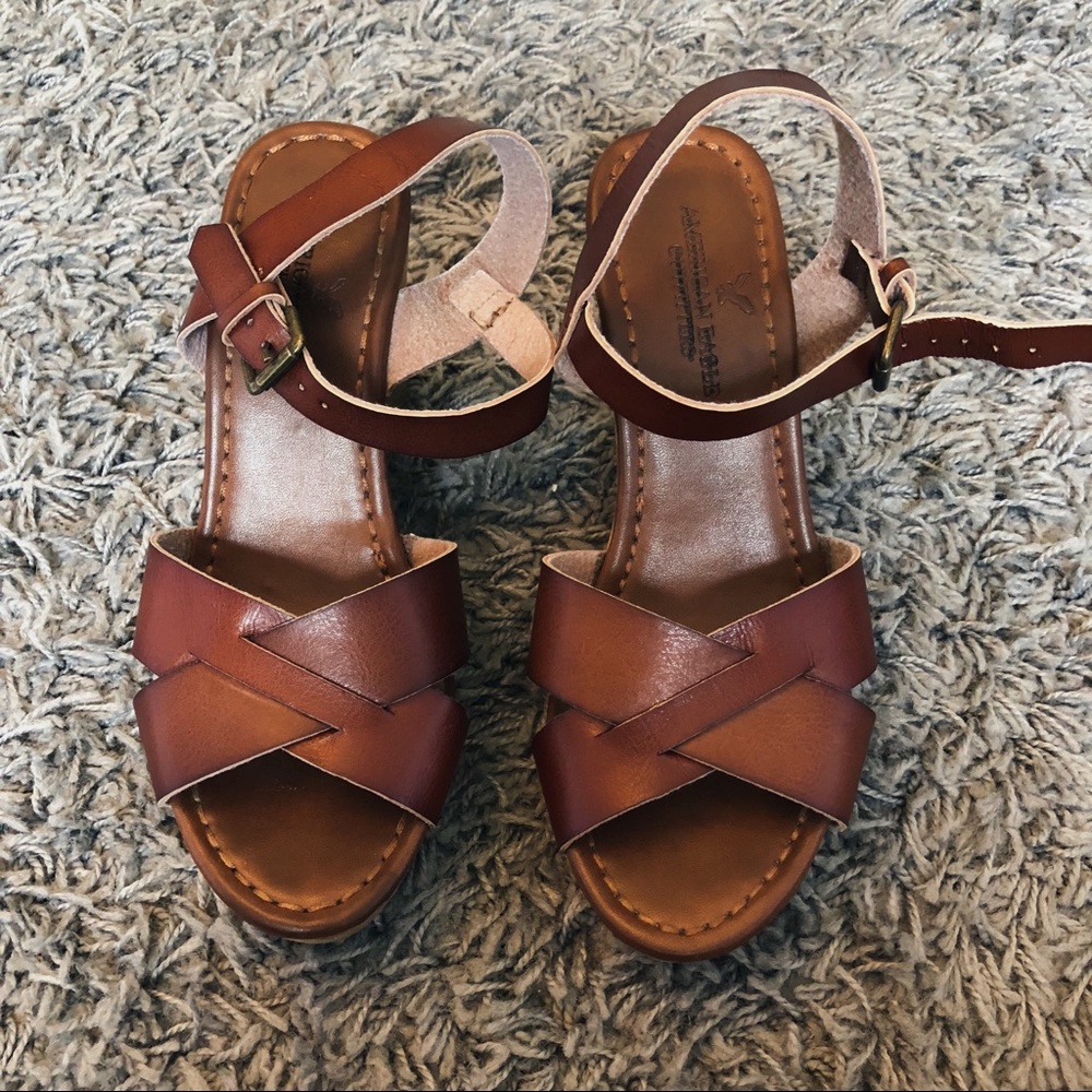 American Eagle Brown Wedges